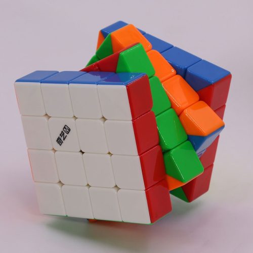 QiYi Warrior 4x4 M - Magnetic + UV Coating
