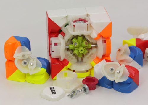 QiYi M Pro V2 3x3 Pioneer UV coated